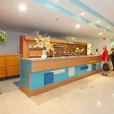 فندق Hedera - Maslinica & 4*