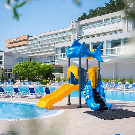 Maslinica Hedera Hotel 4*