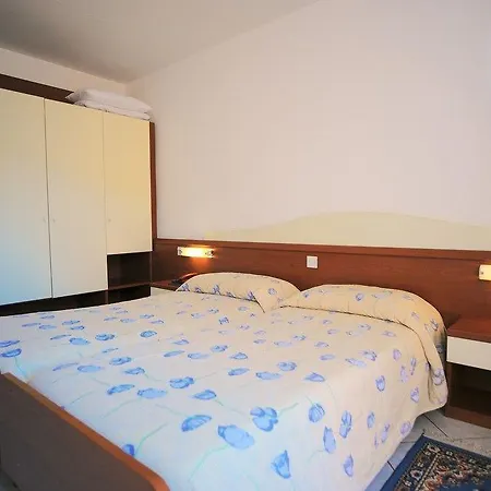 Maslinica Hedera 4* ראבץ