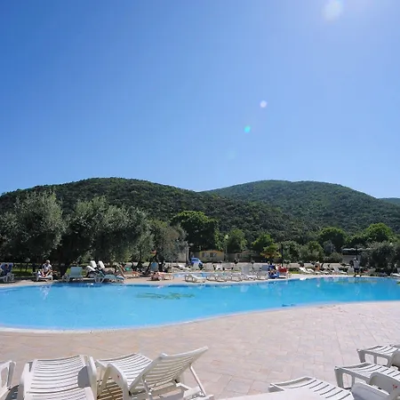 Maslinica Hedera 4*