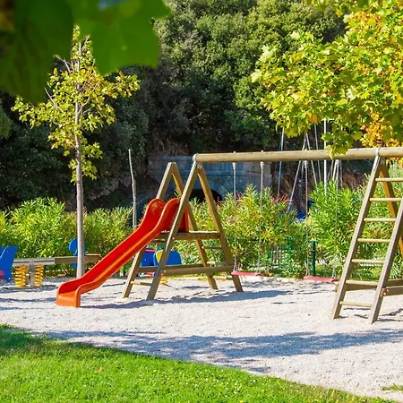 Maslinica Hedera 4* Рабац